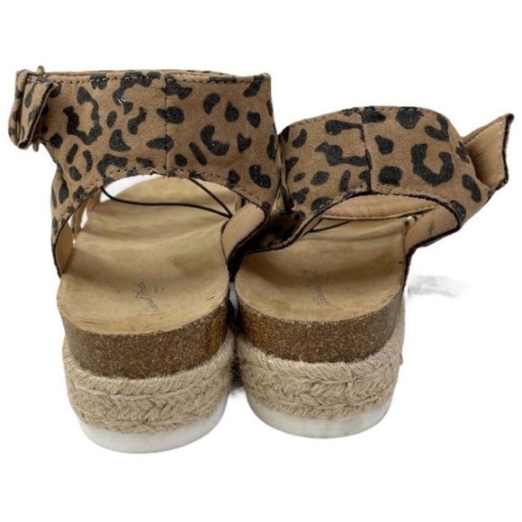 UNIVERSAL THREAD NWT Agnes Leopard Platform Sandals size 11 - Picture 5 of 9